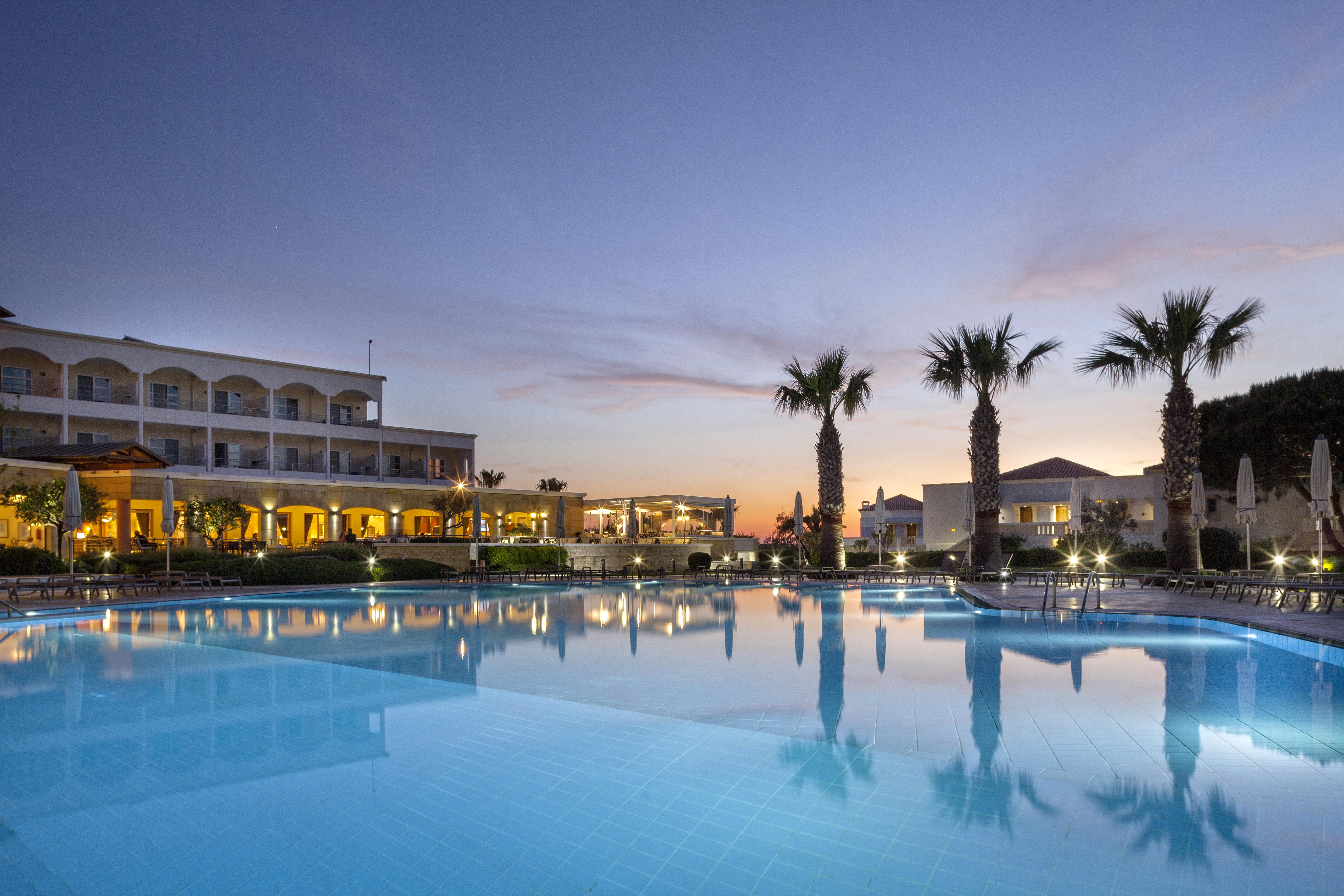 Neptune Luxury Resort Mastihari Exterior foto