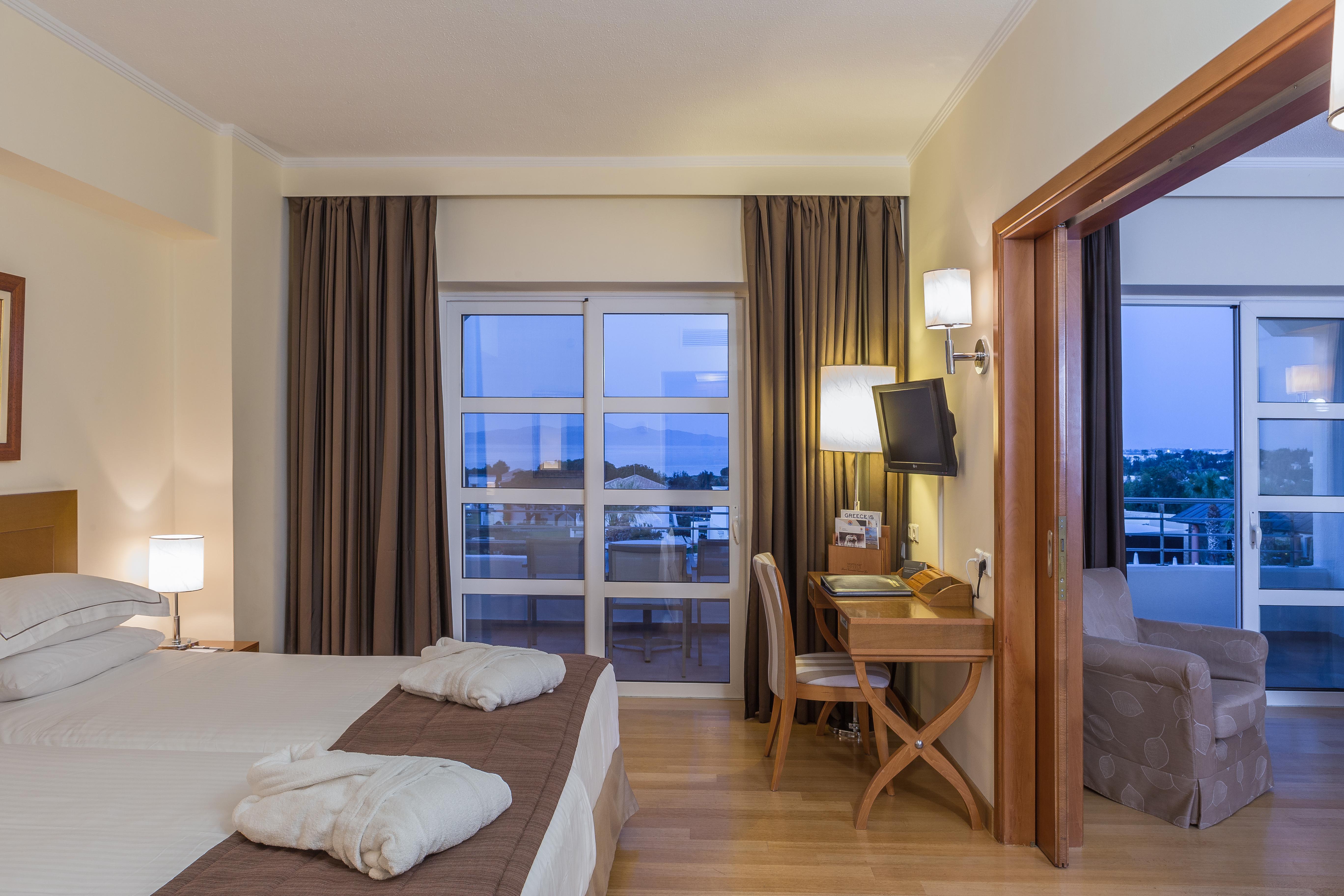 Neptune Luxury Resort Mastihari Exterior foto
