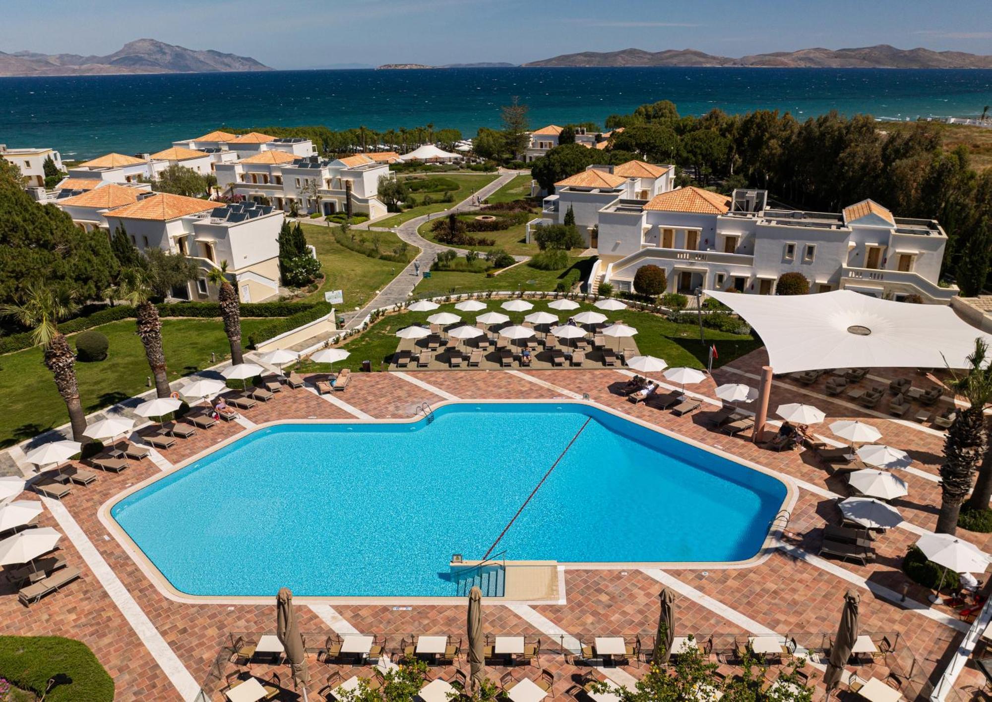 Neptune Luxury Resort Mastihari Exterior foto